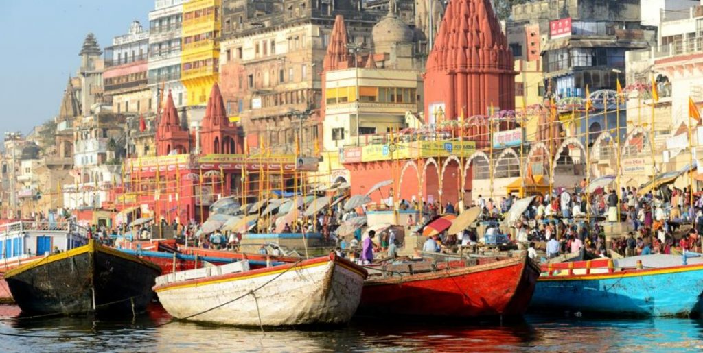 Delhi Varanasi Travel
