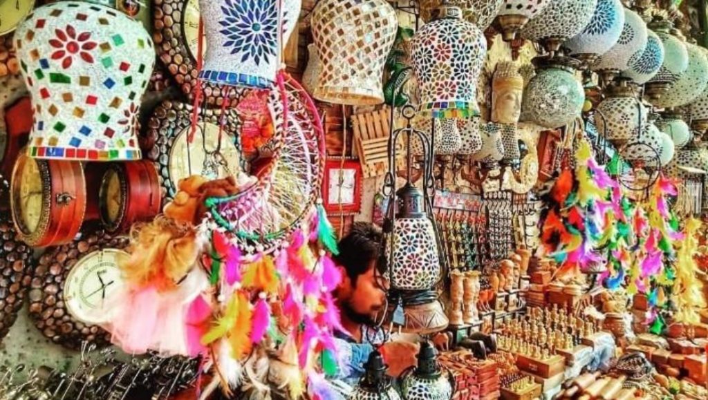 Janpath Market